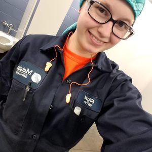 Meet your Posher, Abby